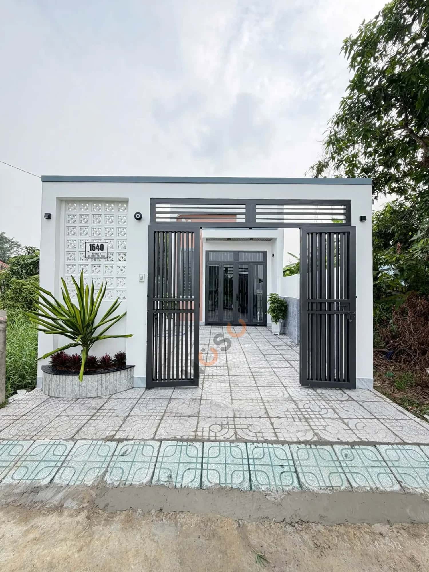 Bán nhà mặt tiền Ấp Mới 1 Huyện Đức Hòa, Long An – 3 phòng ngủ, giá 2 tỷ